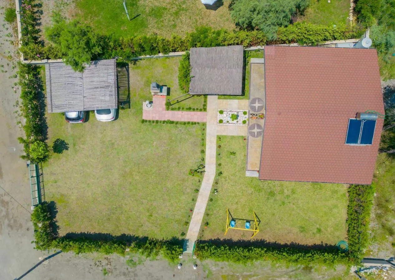 Дом отдыха Вилла The Sea House Велипойе